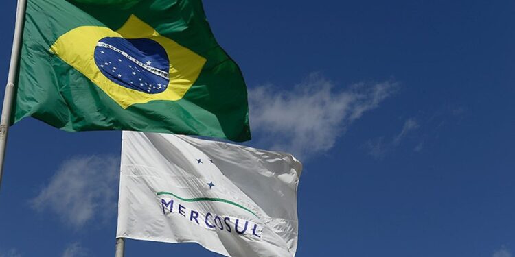 acordo-mercosul-ue-pode-ser-fechado-neste-ano