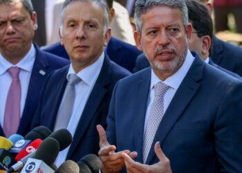 reforma-tributaria-sera-votada-no-inicio-de-julho,-preve-arthur-lira