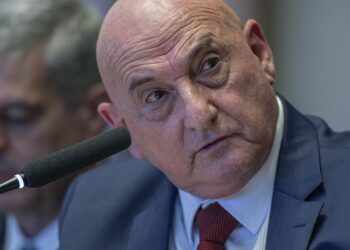 ex-ministro-do-gsi-nega-fraude-em-relatorios-entregues-ao-congresso