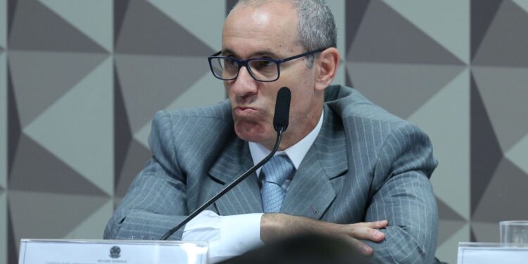 relacao-de-bolsonaro-com-mensagens-de-lawand-divide-cpmi-do-golpe