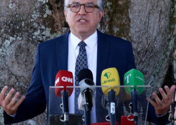 apos-reforma-tributaria,-governo-faz-esforco-para-votacao-de-3-textos