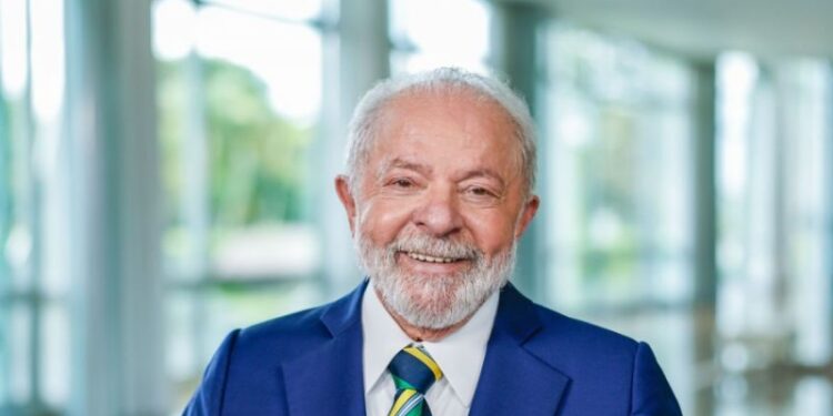 Lula antecipa R$ 10 bilhões para compensar perdas de estados e municípios com o Fundo de Participação dos Municípios (FPM)