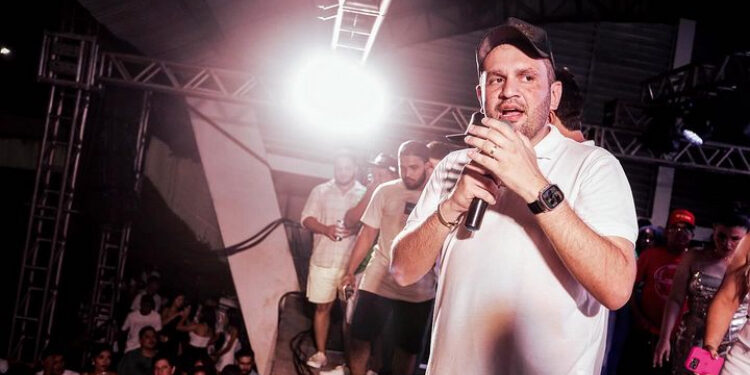 Prefeito Fernando Pessoa Ilumina Tuntum com uma Festa da Virada de Ano Memorável