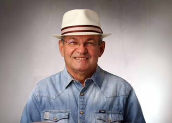 OSMAR FONSECA ANUNCIA O RETORNO À POLÍTICA COM APOIO DE EDINA FONTES