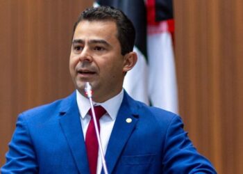 Deputado Eric Costa Cobra Cumprimento de Lei sobre Fogos de Artifício em Período Eleitoral